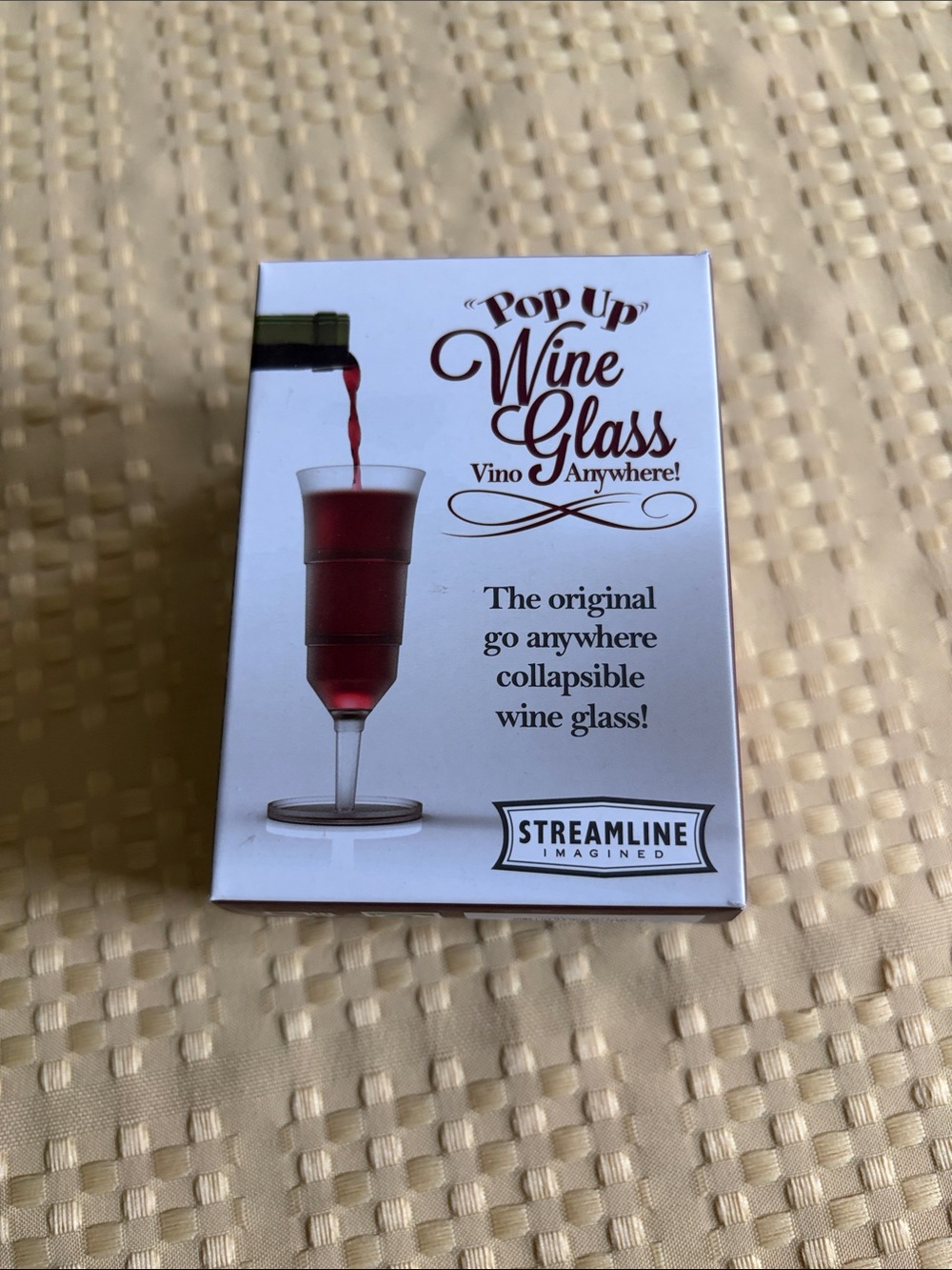 Pop up wine glass